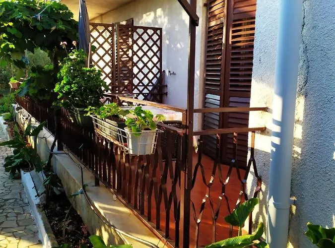 Gabriela Apartment *