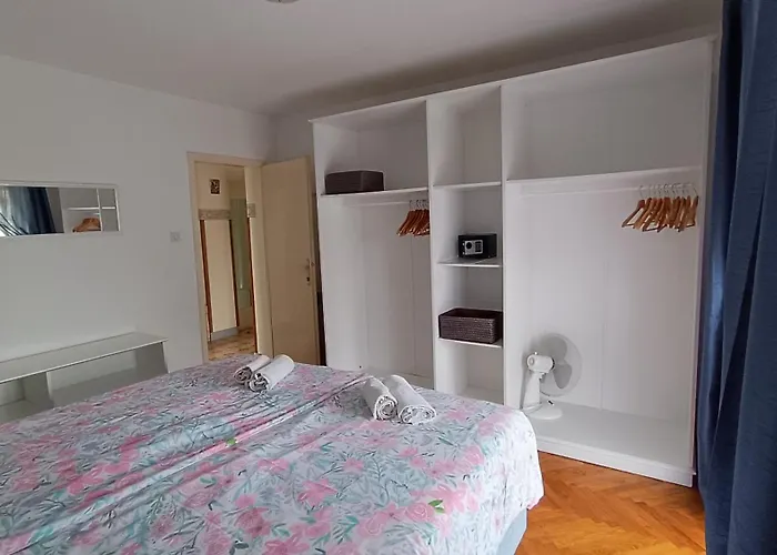 Apartment Gabriela *