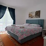 Gabriela *